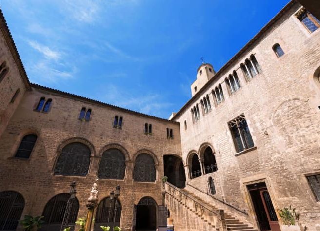 Imatge del palau episcopal